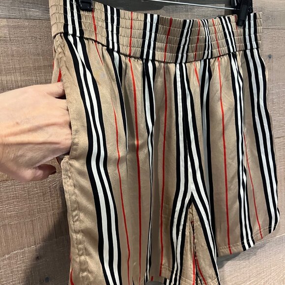 BURBERRY MARSETT ICON STRIPED SILK SHORTS Size 12 - Picture 4 of 8